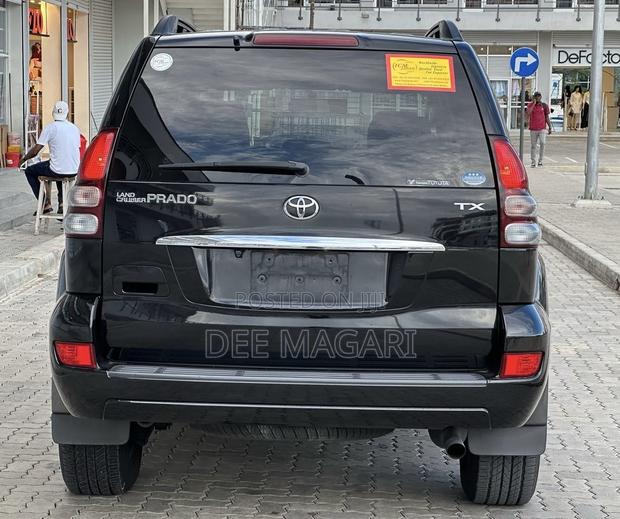 Toyota Land Cruiser Prado 2008 Black