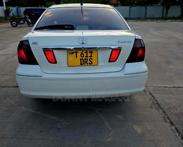 Toyota Premio 2003 White