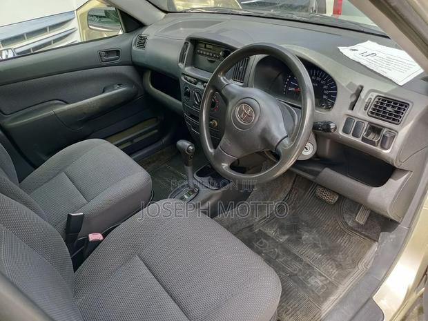 Toyota Succeed 2006 Gold