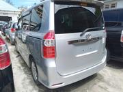 Toyota Noah 2.0 143hp AWD (7 Seater) 2008 Silver for sale
