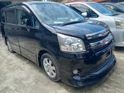 Toyota Noah 2.0 143hp AWD (8 Seater) 2008 Black for sale