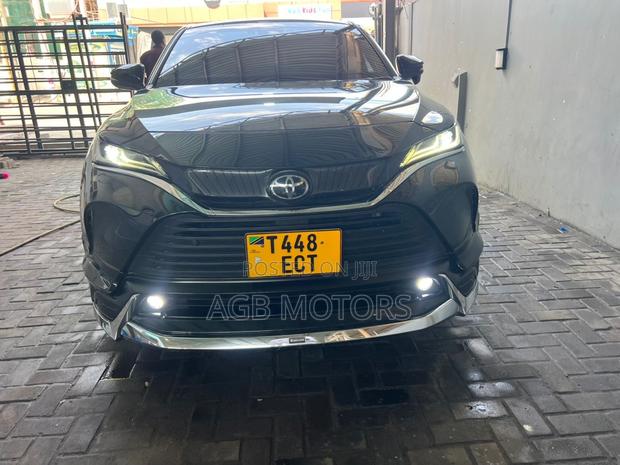 Toyota Harrier 2022 Black
