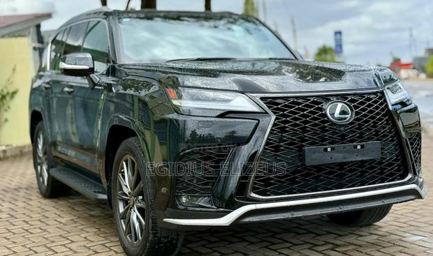 Lexus LX 2024 Gray