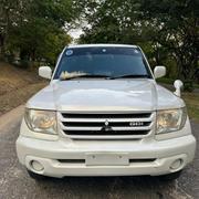 Mitsubishi Pajero 2003 White for sale