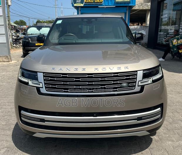 New Land Rover Range Rover Velar 2023 Gold