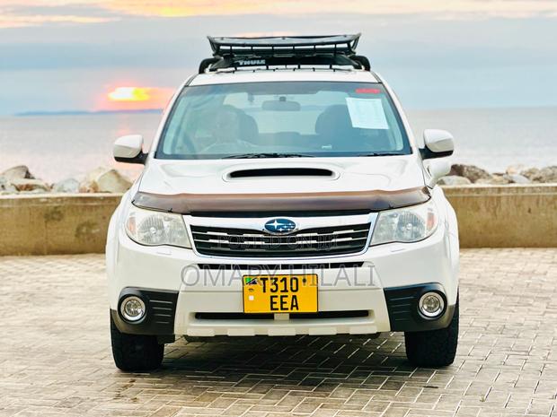 Subaru Forester 2010 White