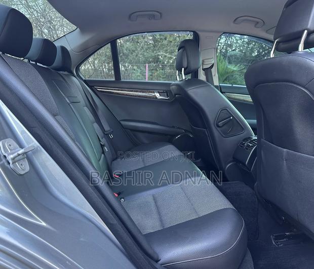 Mercedes-Benz C200 2008 Gray