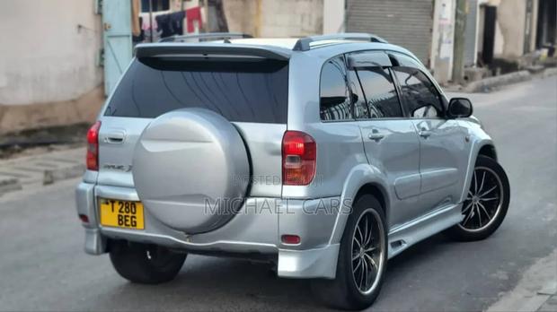 Toyota RAV4 2.0 4x4 2004 White