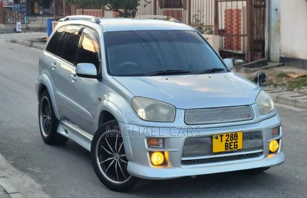 Toyota RAV4 2.0 4x4 2004 White