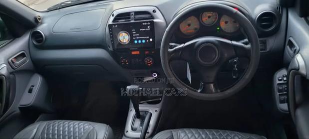 Toyota RAV4 2.0 4x4 2004 White