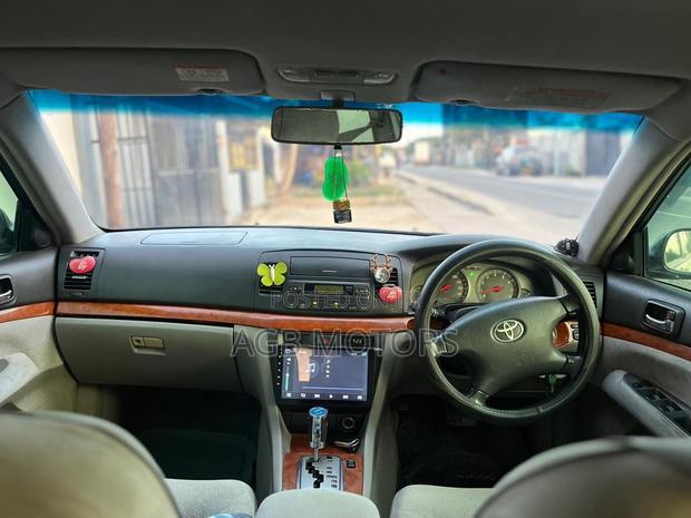 Toyota Mark II 2002 Blue