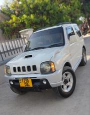 Suzuki Jimny 2000 White for sale