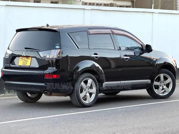 Mitsubishi Outlander 2009 Black