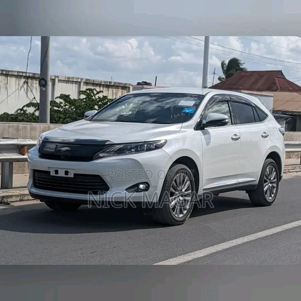 Toyota Harrier 2017 White
