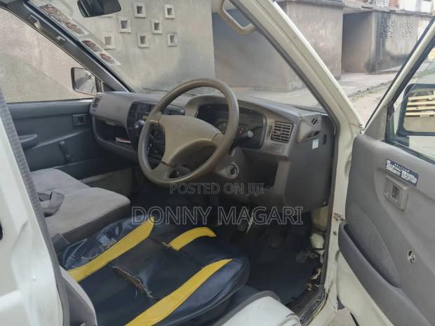 Toyota Noah 2003 Black