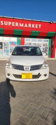 Nissan Tiida 2005 White for sale