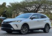 Toyota Harrier 2020 Pearl for sale