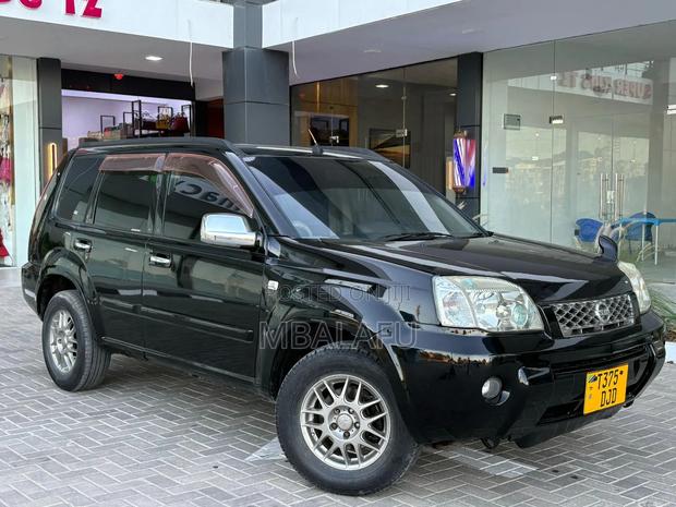 Nissan X-Trail 2.0 2005 Black