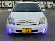 Toyota IST 2005 White for sale