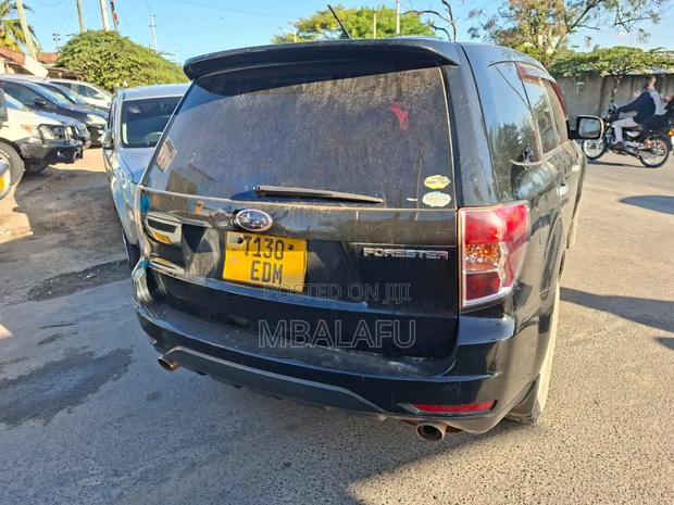 Subaru Forester 2.0D X 2011 Black