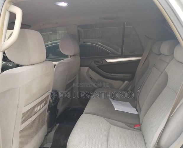 Toyota Hilux Surf 2006 Silver