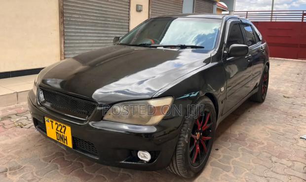 Toyota Altezza 2004 Black