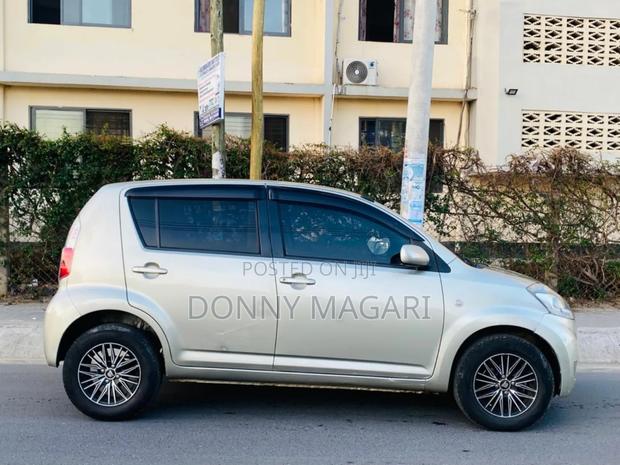 Toyota Passo 2007 Gold