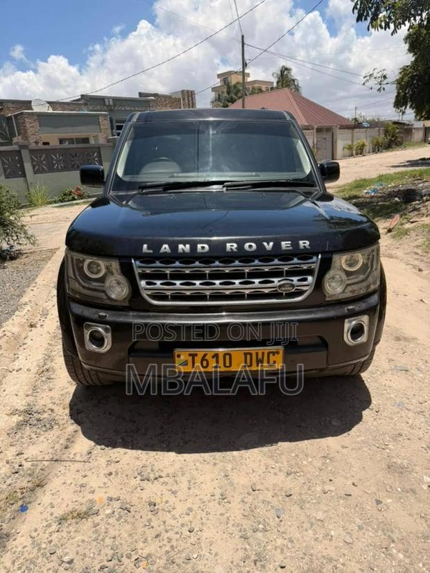 Land Rover Discovery 2010 Black