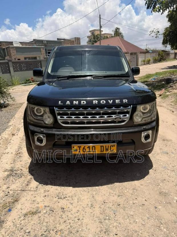 Land Rover Discovery 2010 Black