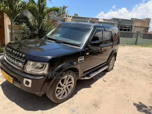 Land Rover Discovery 2010 Black