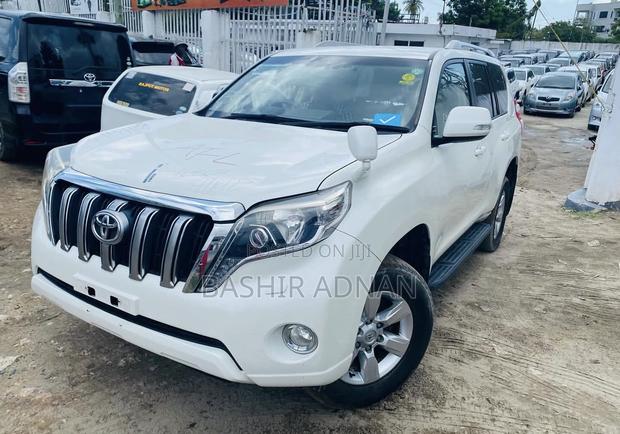 Toyota Land Cruiser Prado 2.8 D-4D 2015 White