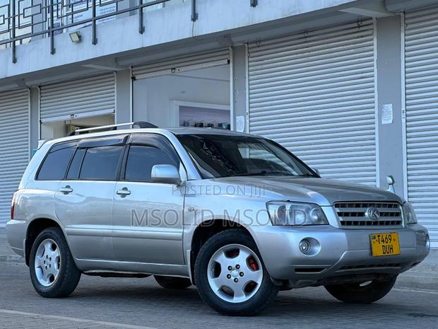 Toyota Kluger 2005 Silver