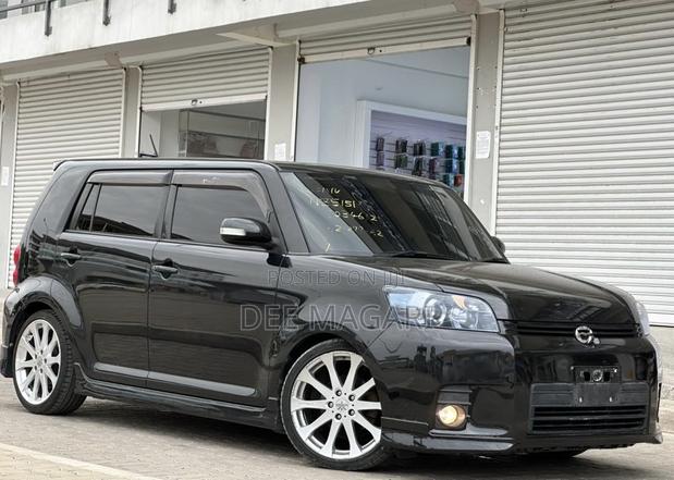 Toyota Corolla Rumion 2008 Black