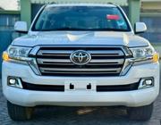Toyota Land Cruiser 2020 White for sale