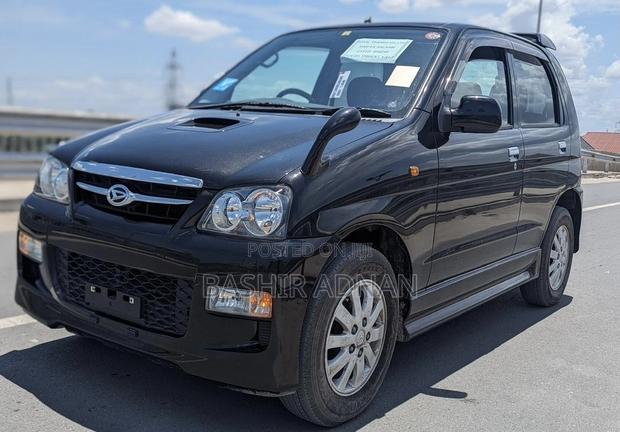 Daihatsu Terios 2012 Black
