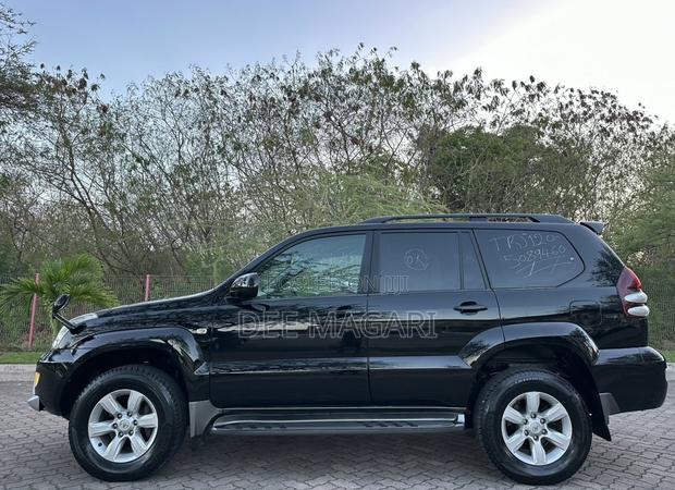 Toyota Land Cruiser Prado 4.0 Petrol TX 2007 Black
