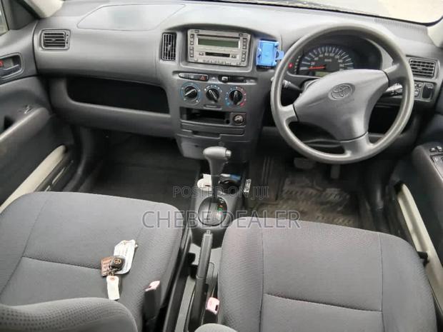 Toyota Probox 2003 White