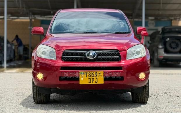 Toyota RAV4 2007 Red
