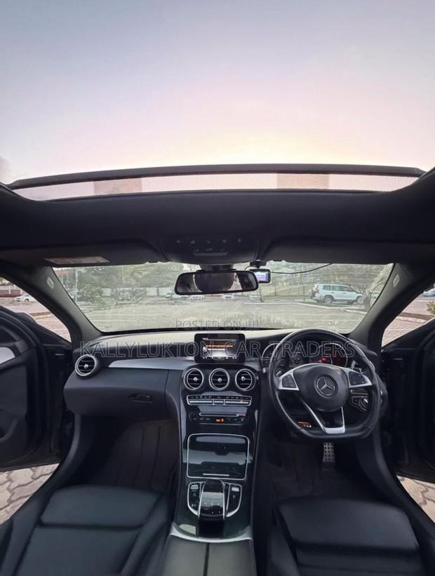 Mercedes-Benz C200 2015 Black