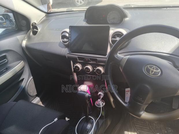 Toyota IST 2004 Silver