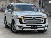 New Toyota Land Cruiser LC300 2024 White for sale