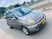 Toyota Fun Cargo 2004 Gray for sale