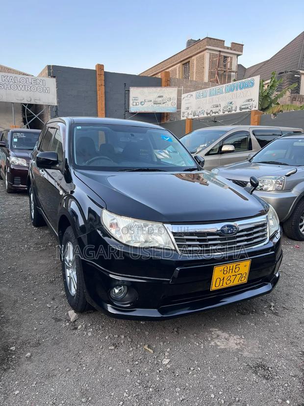 Subaru Forester 2010 Black