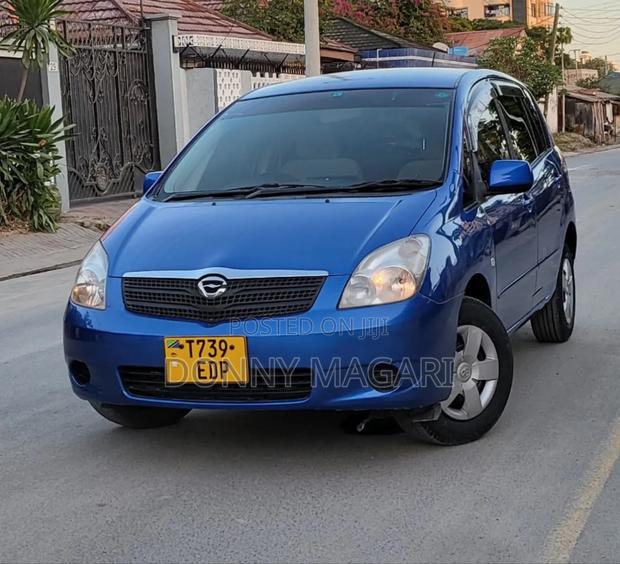 Toyota Corolla Spacio 2004 Blue