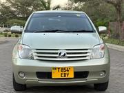 Toyota IST 2007 Gold for sale