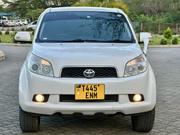 Toyota Rush 1.5 RWD 2009 White for sale