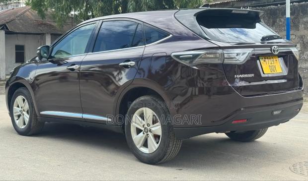 Toyota Harrier 2015 Maroon