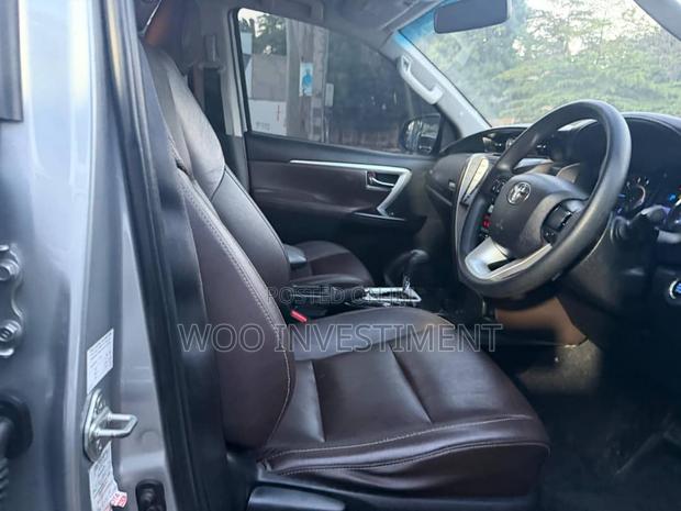 Toyota Fortuner 2017 Silver