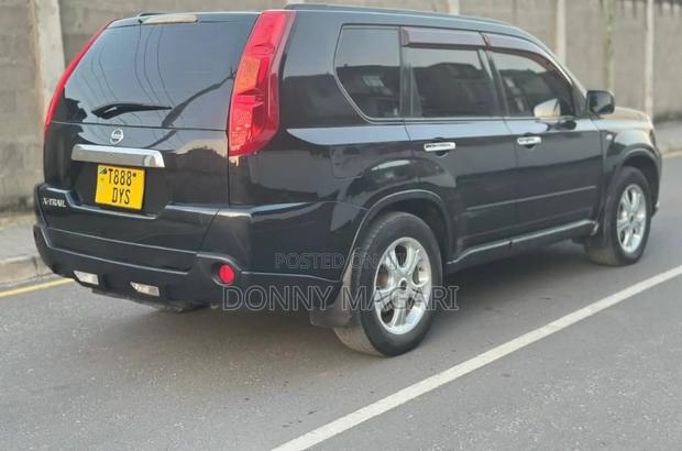 Nissan X-Trail 2006 Black