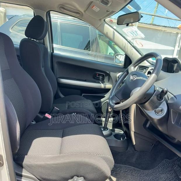 Toyota IST 2004 Silver
